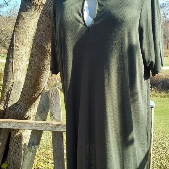 TORRID 6 Knee Length Green Dress - Plus Size US 30 - Picture 8 of 9